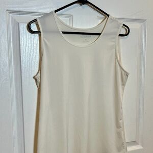 NorthStyle Women's Elegant Ivory Tank Top
